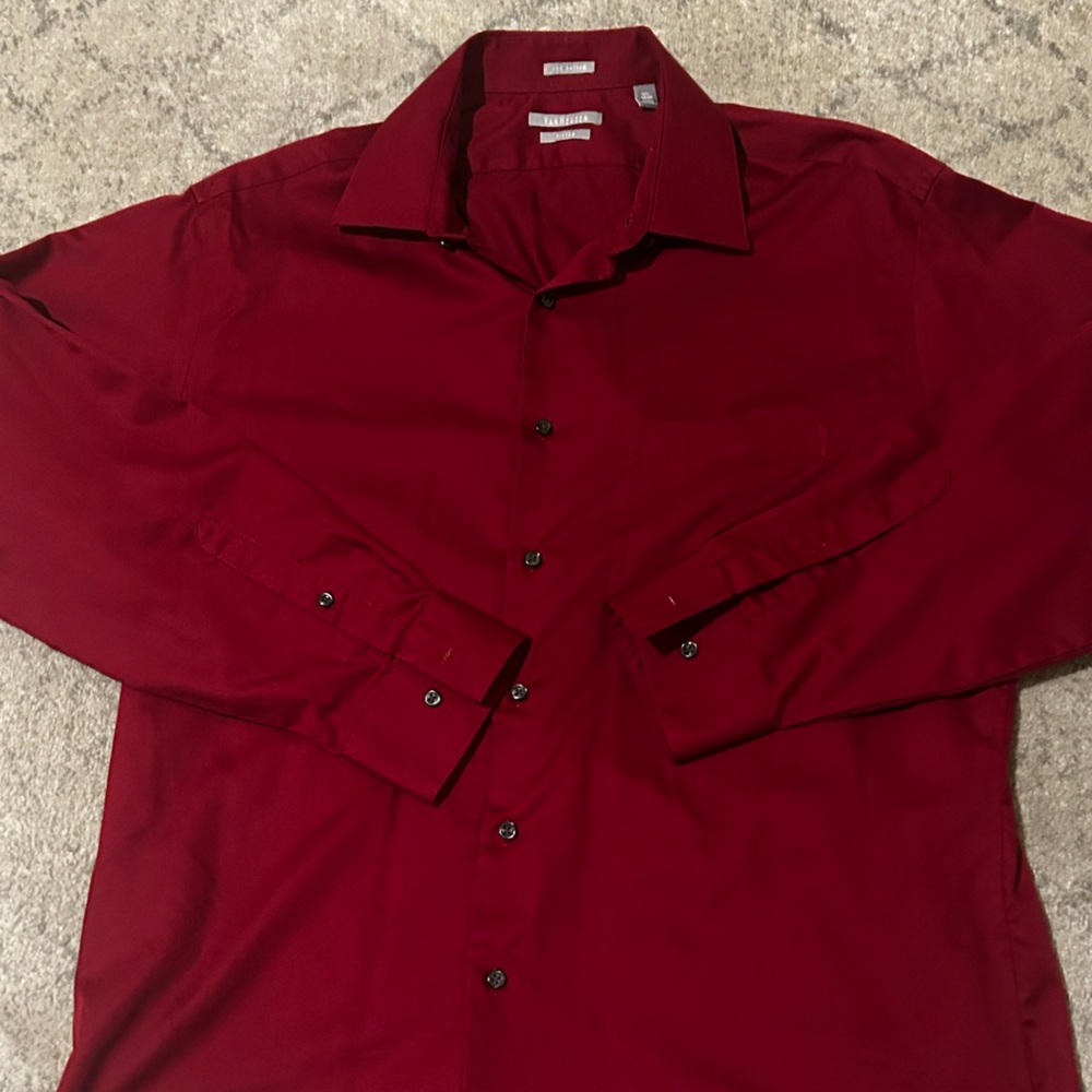Van Heusen Lux Sateen Fitted Deep Red Dress Shirt. 17.5 34/35.